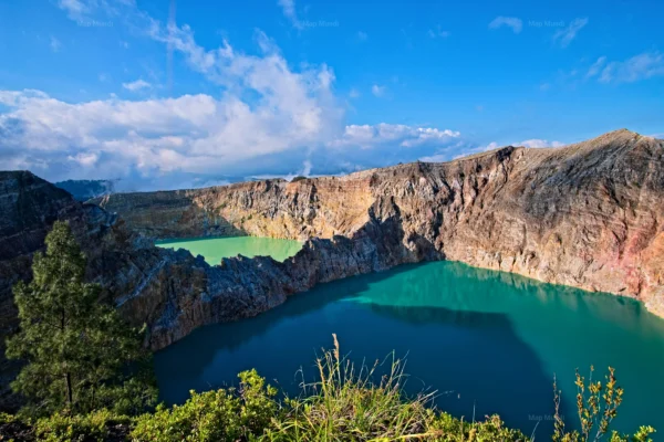 flores indonesie kelimutu volcan volcanoes